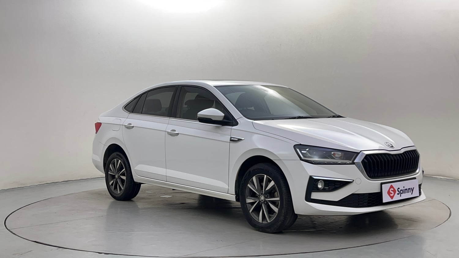 Used 2024 Skoda Slavia Style 1.5L TSI DSG Petrol Automatic exterior RIGHT FRONT CORNER VIEW