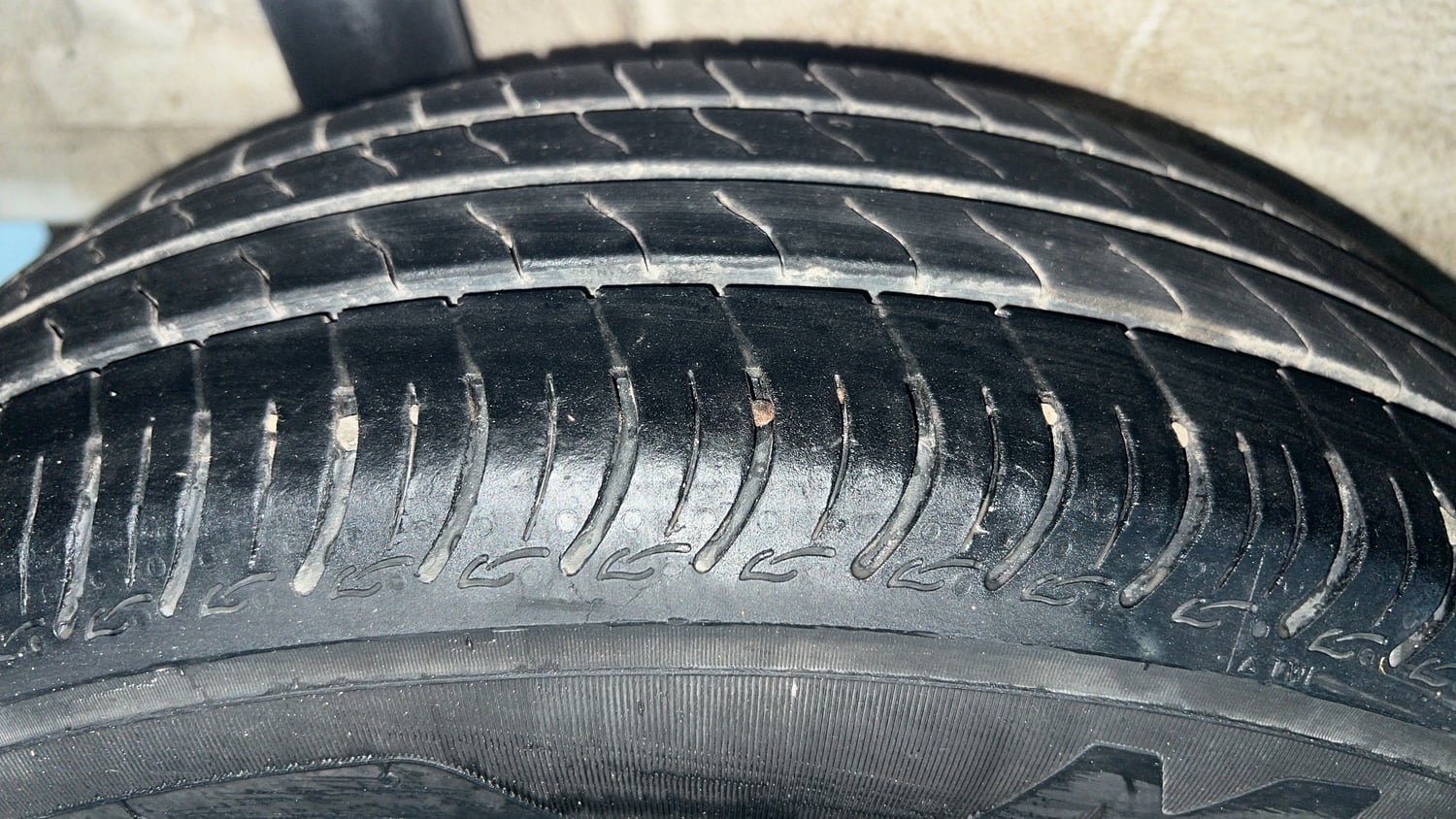 Used 2024 Maruti Suzuki Wagon R VXI 1.0 CNG Cng Manual tyres RIGHT REAR TYRE TREAD VIEW