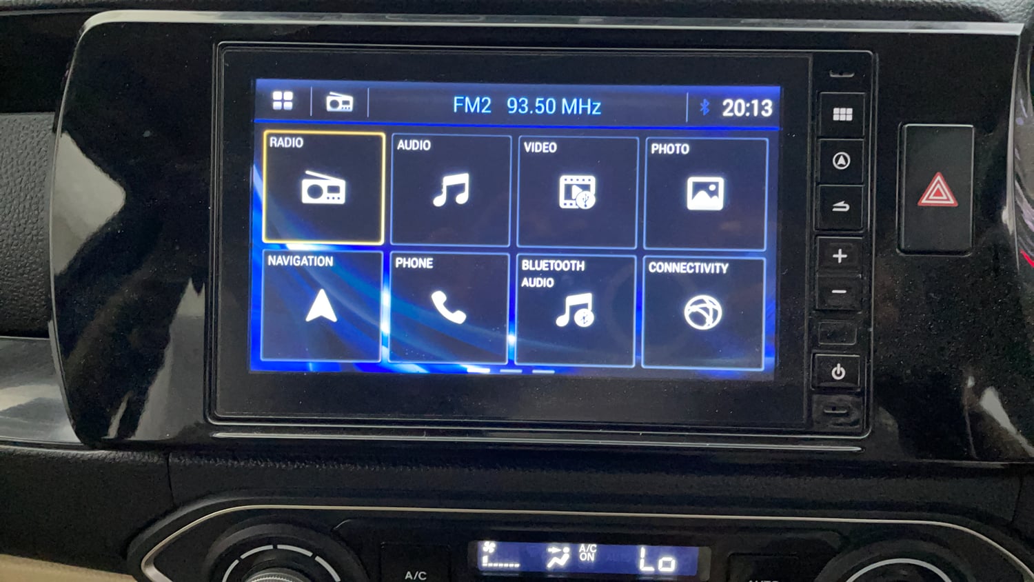 Used 2019 Honda Amaze 1.2 VX MT Petrol Petrol Manual top_features Integrated (in-dash) music system