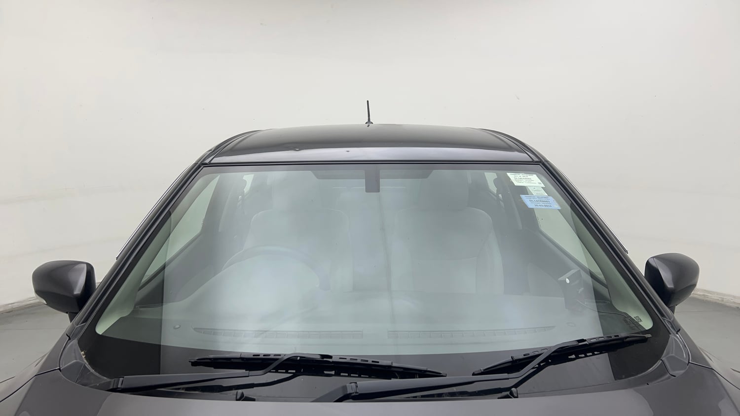 Used 2018 Maruti Suzuki Baleno Delta 1.2 Petrol Manual exterior FRONT WINDSHIELD VIEW