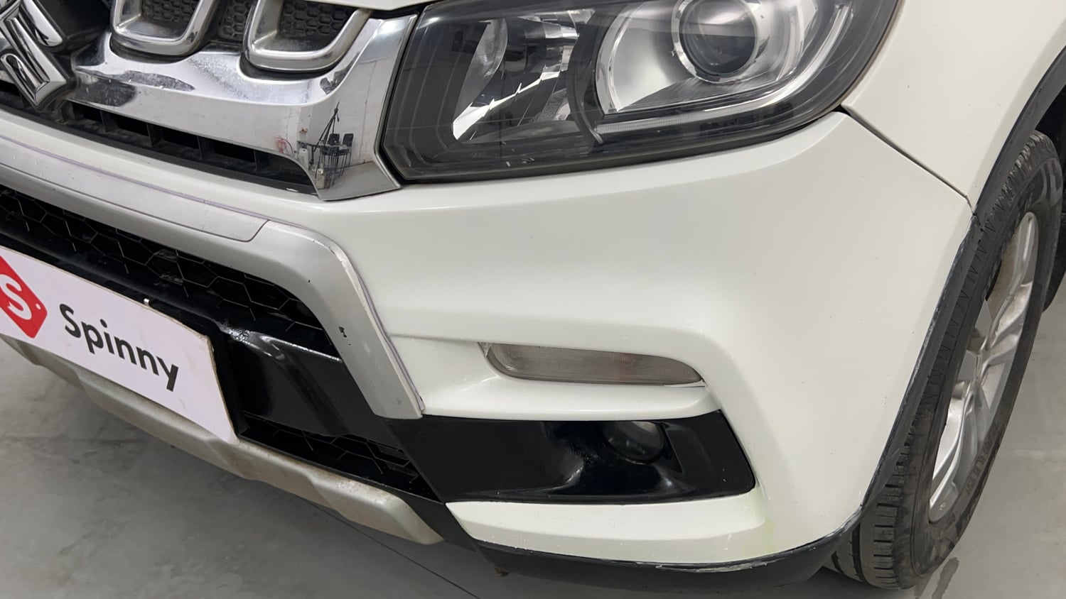 Used 2017 Maruti Suzuki Vitara Brezza [2016-2020] ZDi Plus Diesel Manual dents MINOR SCRATCH