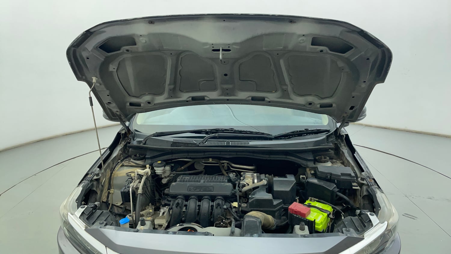 Used 2019 Honda Amaze 1.2 VX MT Petrol Petrol Manual engine ENGINE & BONNET OPEN FRONT VIEW