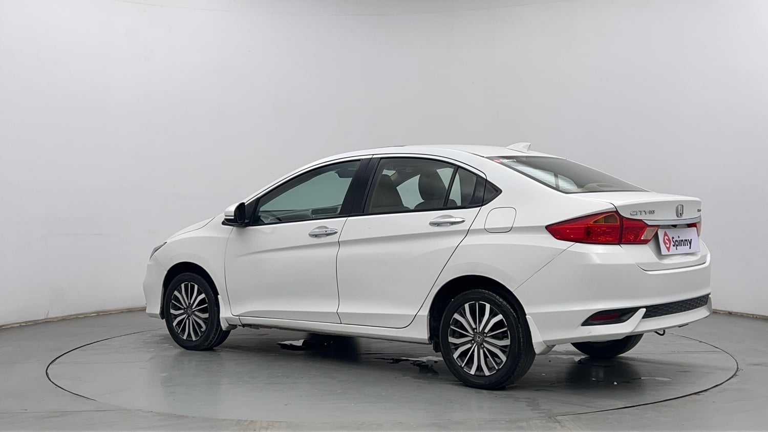 Used 2017 Honda City VX CVT Petrol Petrol Automatic exterior LEFT REAR CORNER VIEW