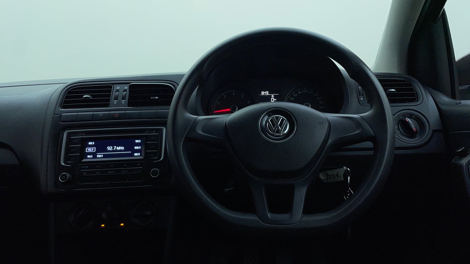 Used 2016 Volkswagen Polo Comfortline 1.2L (P) Petrol Manual interior STEERING VIEW