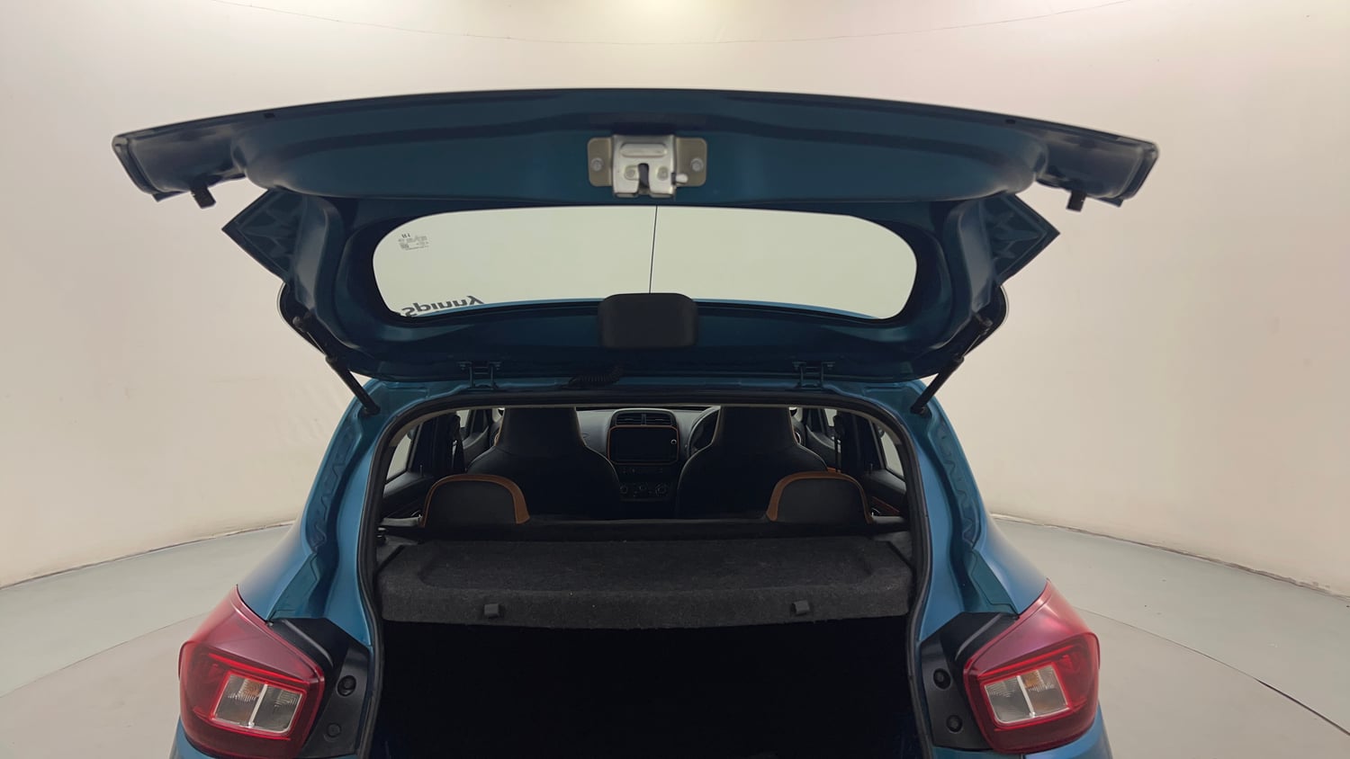 Used 2019 Renault Kwid CLIMBER 1.0 Opt Petrol Manual interior DICKY DOOR OPEN VIEW