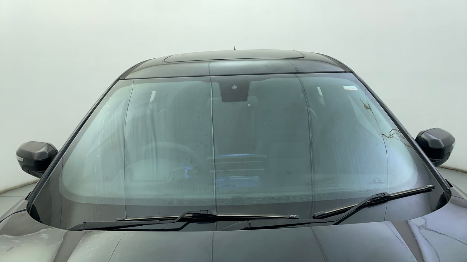 Used 2022 Tata Harrier XZ Plus Dark Edition Diesel Manual exterior FRONT WINDSHIELD VIEW