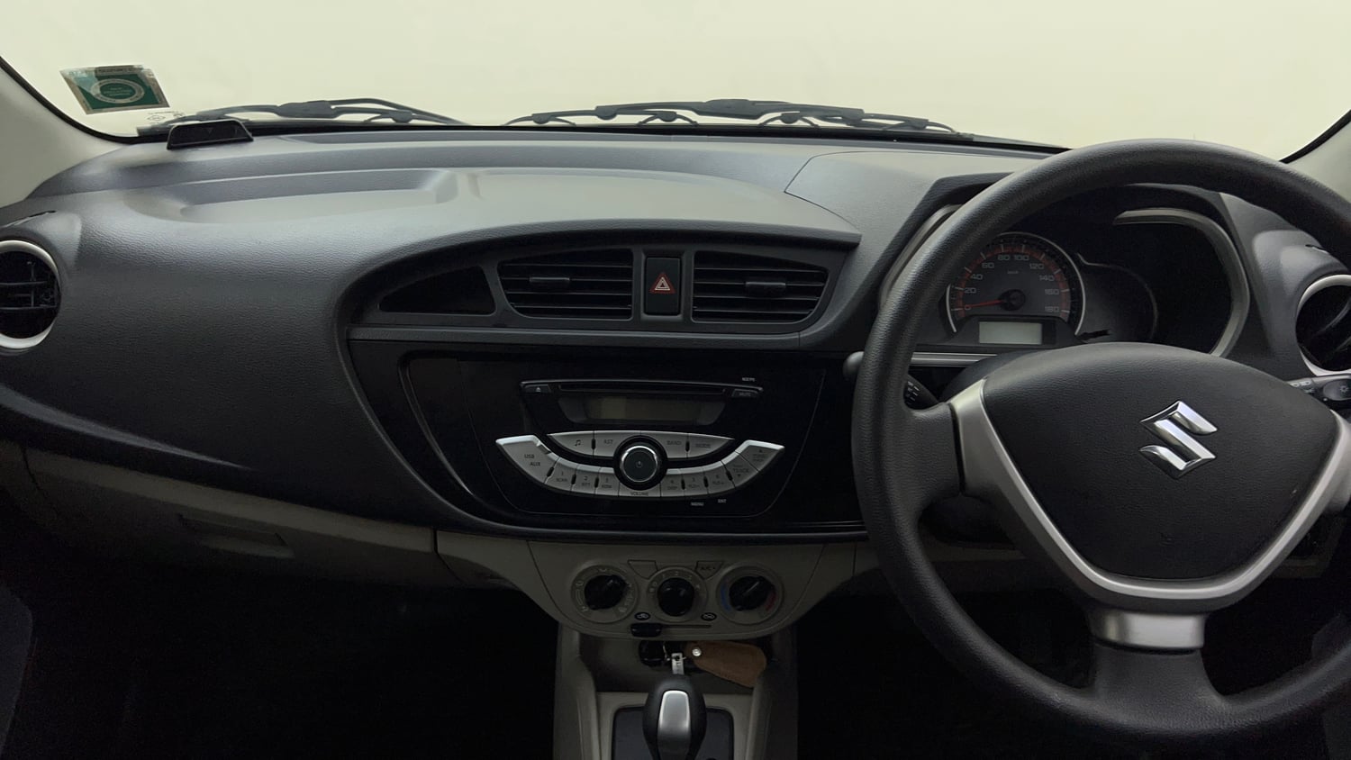Used 2016 Maruti Suzuki Alto K10 VXi AMT Petrol Automatic interior MUSIC SYSTEM & AC CONTROL VIEW