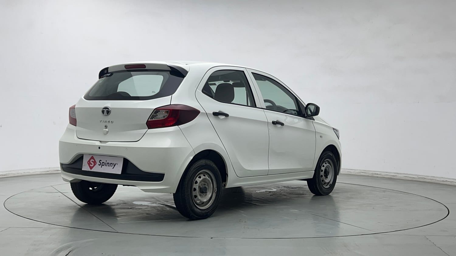 Used 2025 Tata Tiago XE Petrol Manual exterior RIGHT REAR CORNER VIEW