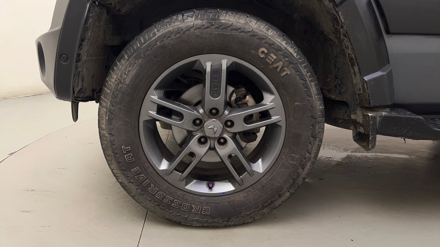 Used 2023 mahindra Thar LX Hard Top Petrol MT 4WD Petrol Manual tyres LEFT FRONT TYRE RIM VIEW
