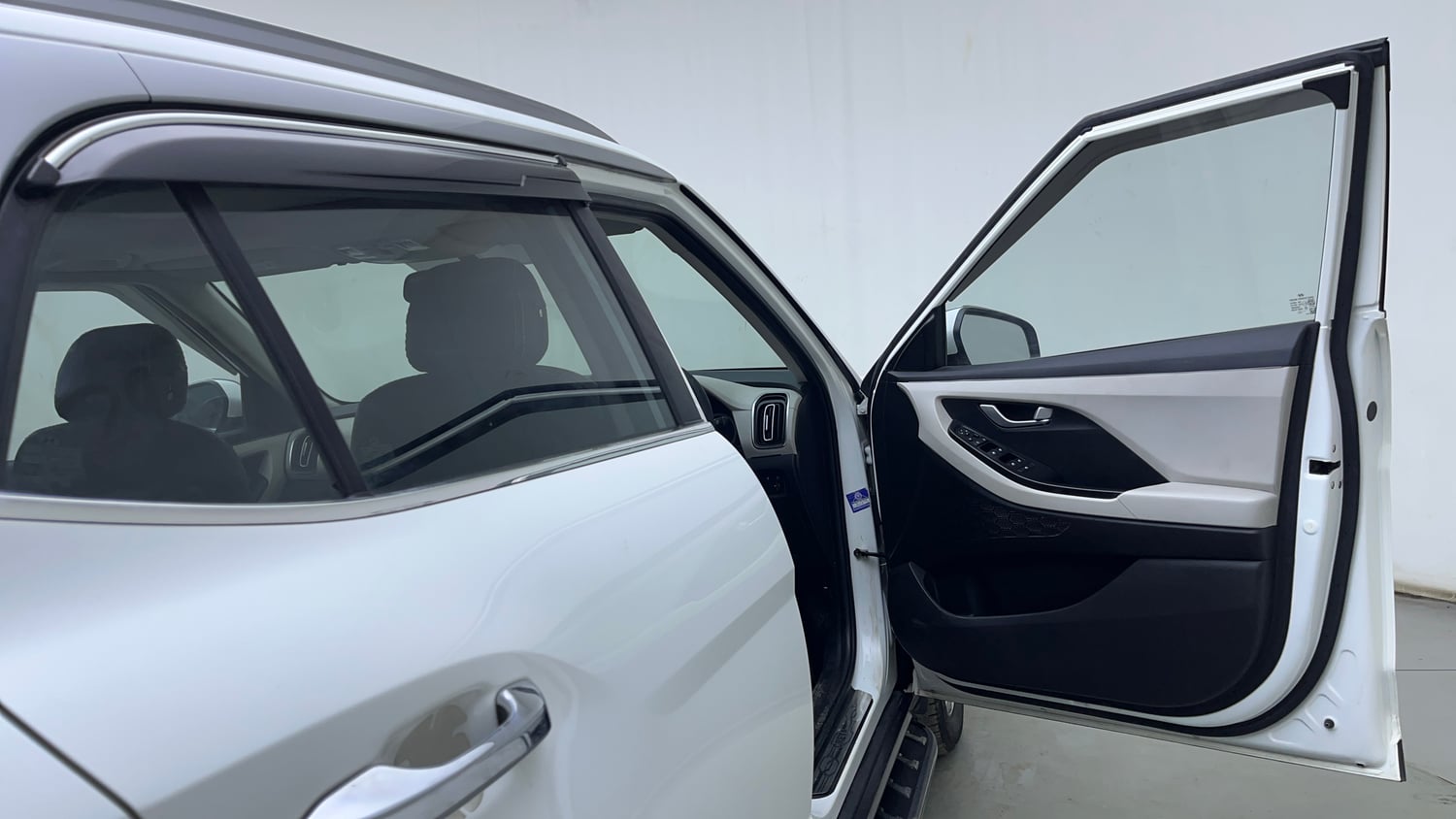 Used 2023 Hyundai Creta SX 1.5 Petrol Petrol Manual interior RIGHT FRONT DOOR OPEN VIEW