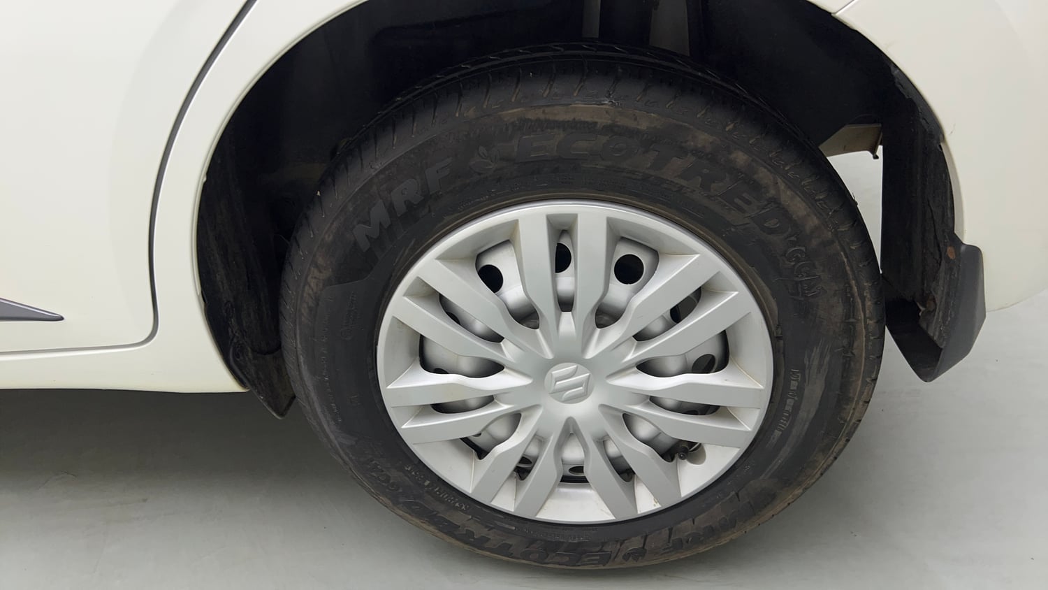 Used 2026 Maruti Suzuki Swift LXi Petrol Manual tyres LEFT REAR TYRE RIM VIEW