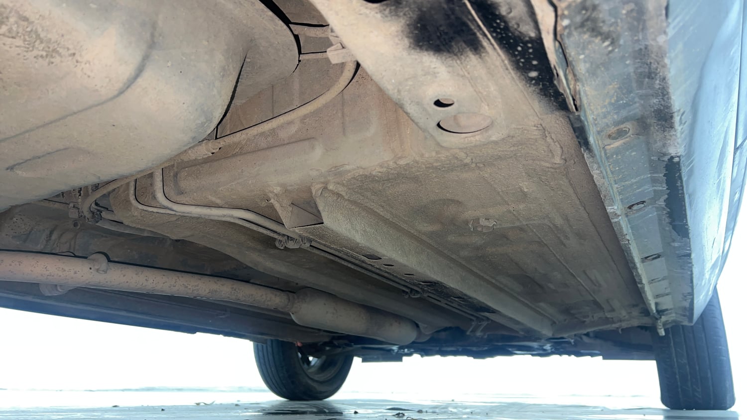 Used 2021 Nissan Magnite XV Turbo Petrol Manual extra REAR RIGHT UNDERBODY VIEW