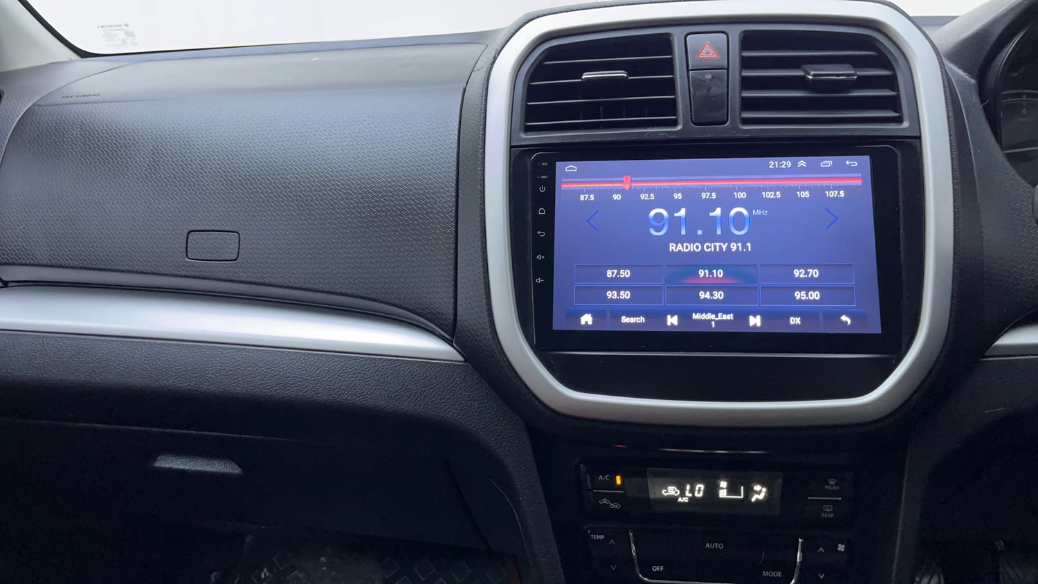 Used 2020 maruti-suzuki Vitara Brezza VXi Petrol Manual interior MUSIC SYSTEM & AC CONTROL VIEW