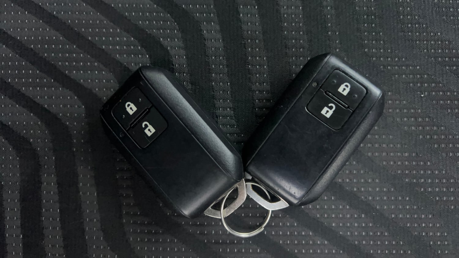 Used 2020 Maruti Suzuki Swift ZXi AMT Petrol Automatic extra CAR KEY VIEW