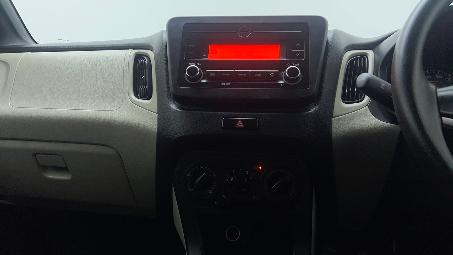 Used 2020 Maruti Suzuki Wagon R 1.0 VXi 1.0 AMT Petrol Automatic interior MUSIC SYSTEM & AC CONTROL VIEW