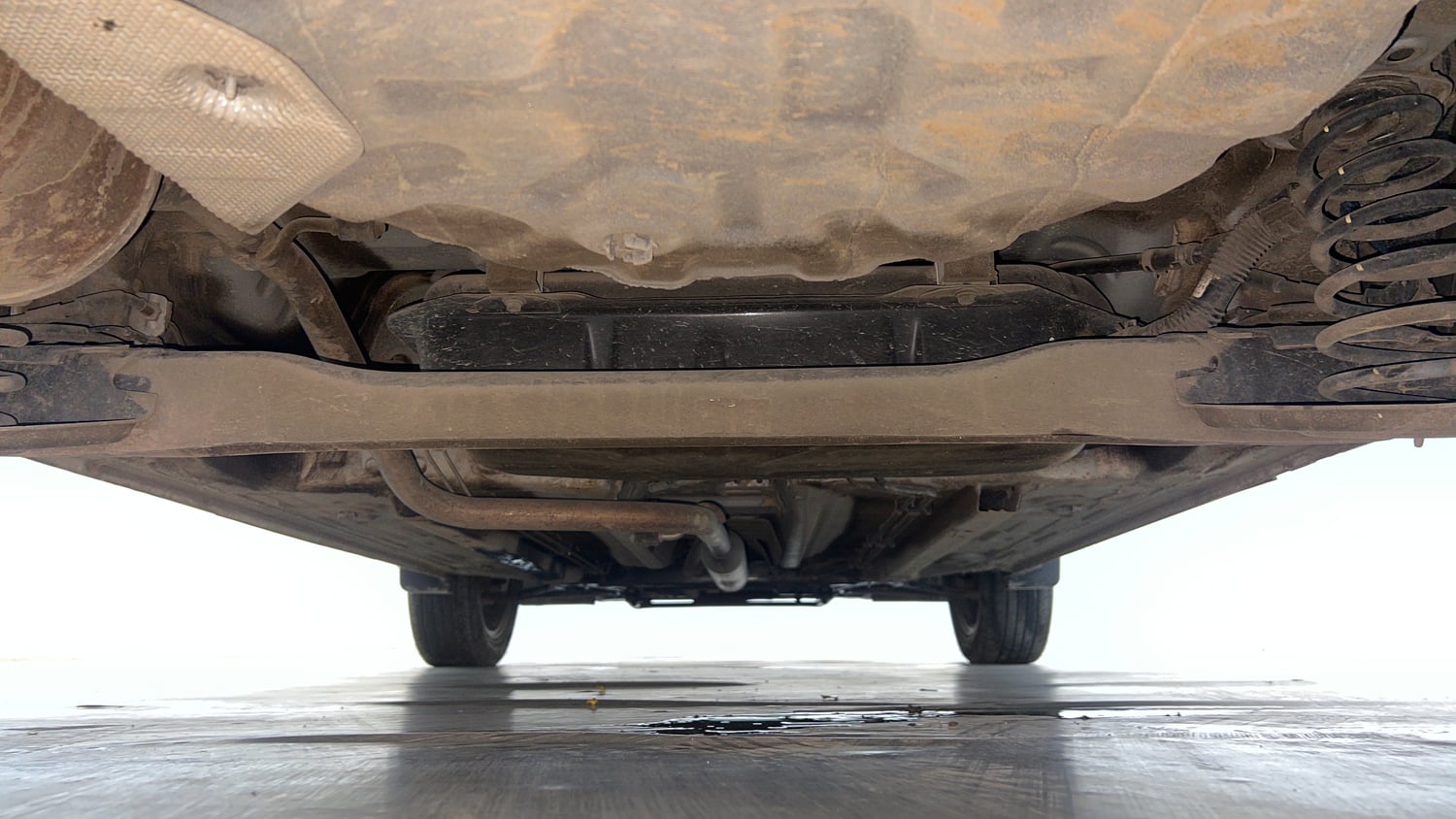 Used 2021 Renault Kiger RXZ Turbo CVT Petrol Automatic extra REAR UNDERBODY VIEW (TAKEN FROM REAR)
