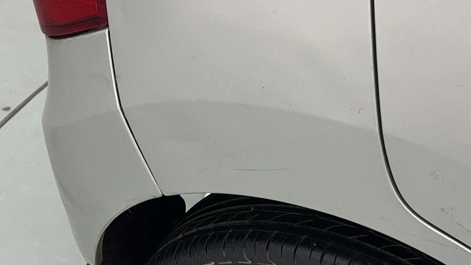 Used 2016 Maruti Suzuki Wagon R 1.0 VXI AMT Petrol Automatic dents MINOR DENT