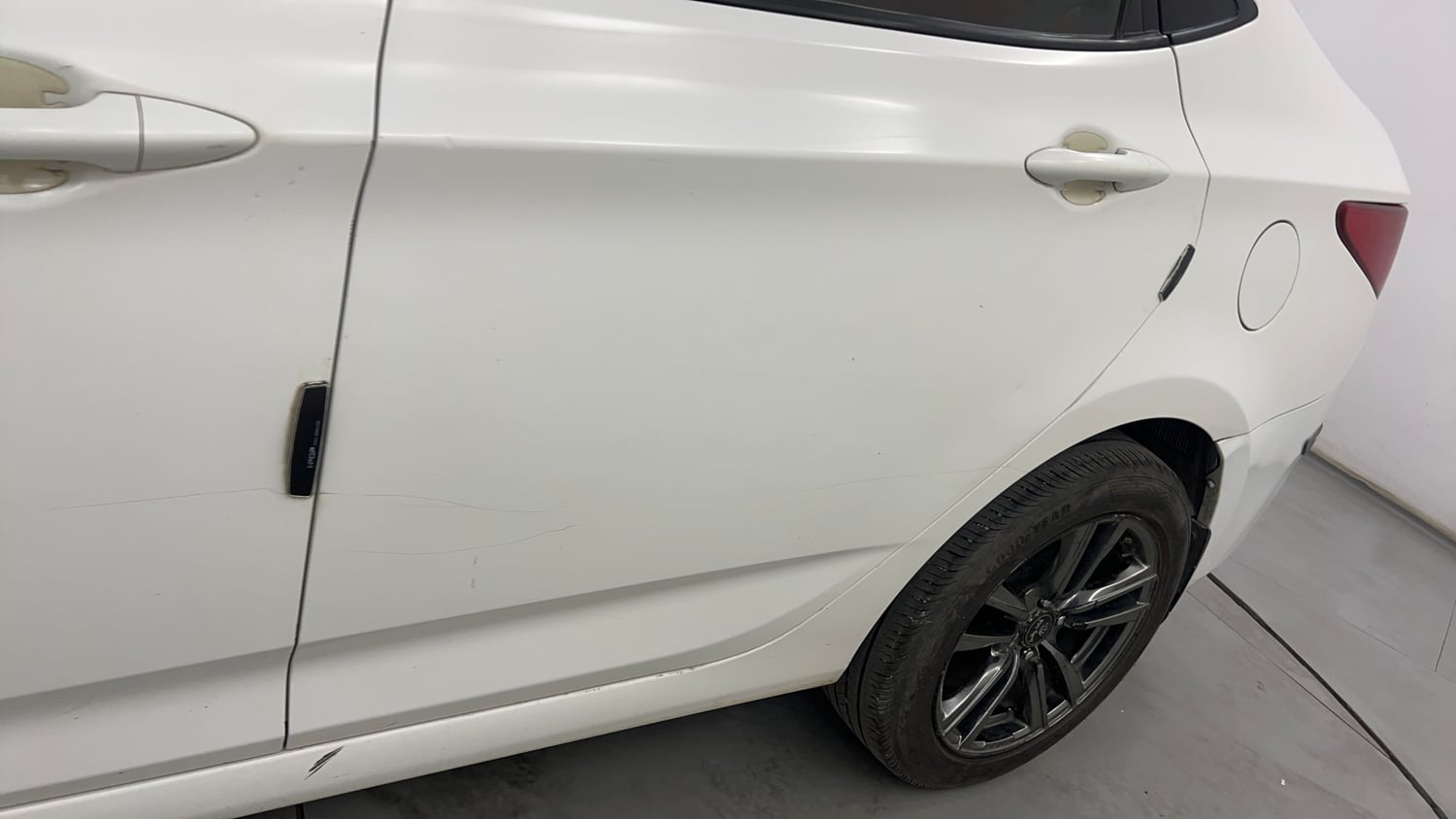 Used 2016 Hyundai Verna 1.6 CRDI S AT Diesel Automatic dents MINOR DENT