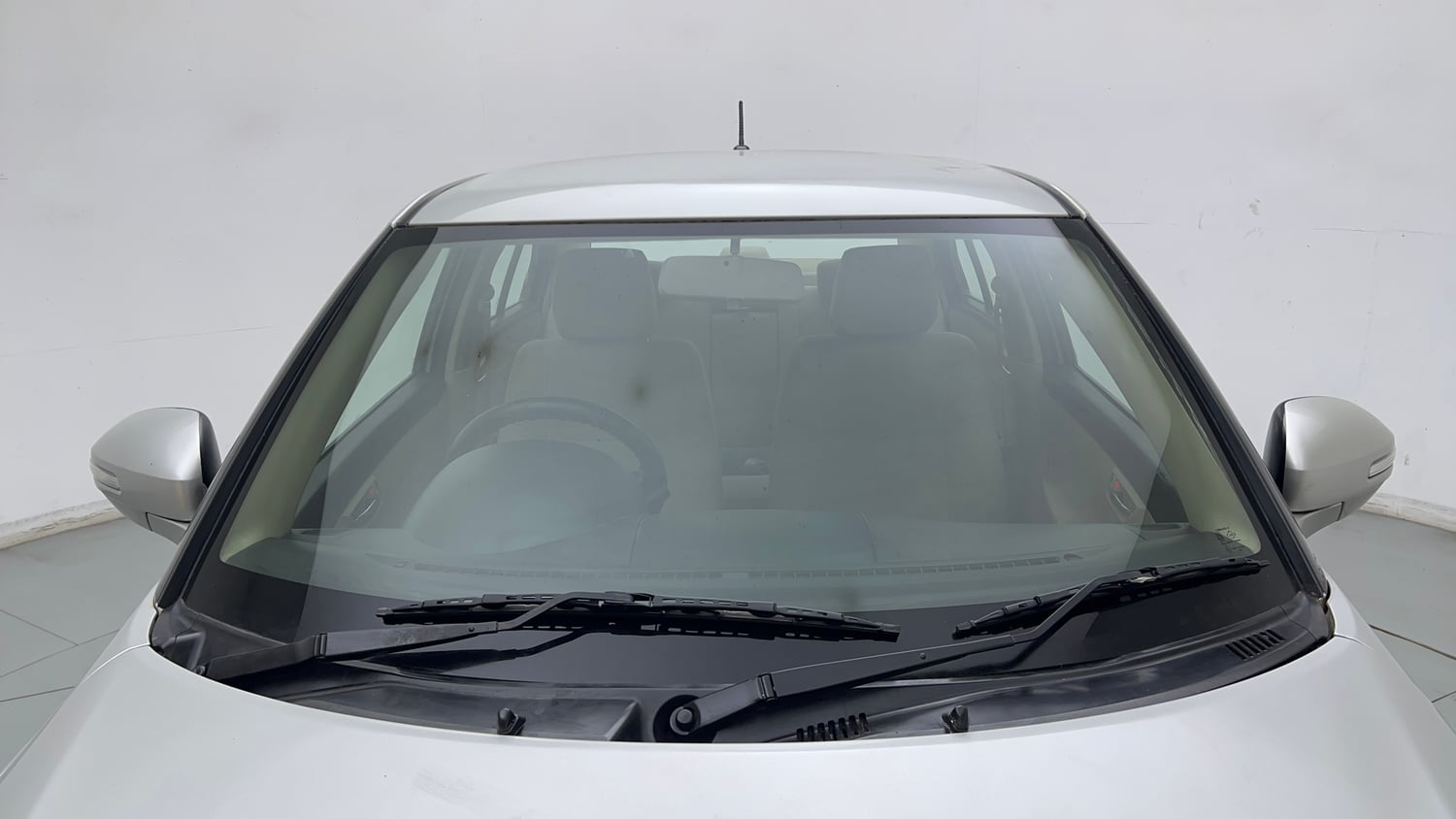 Used 2016 Maruti Suzuki Swift Dzire VXI (O) Petrol Manual exterior FRONT WINDSHIELD VIEW