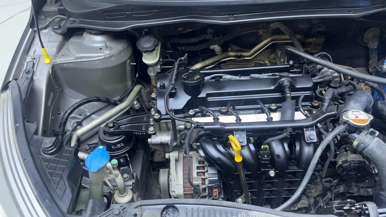 Used 2014 Hyundai i20 Magna 1.2 Petrol Manual engine ENGINE RIGHT SIDE VIEW