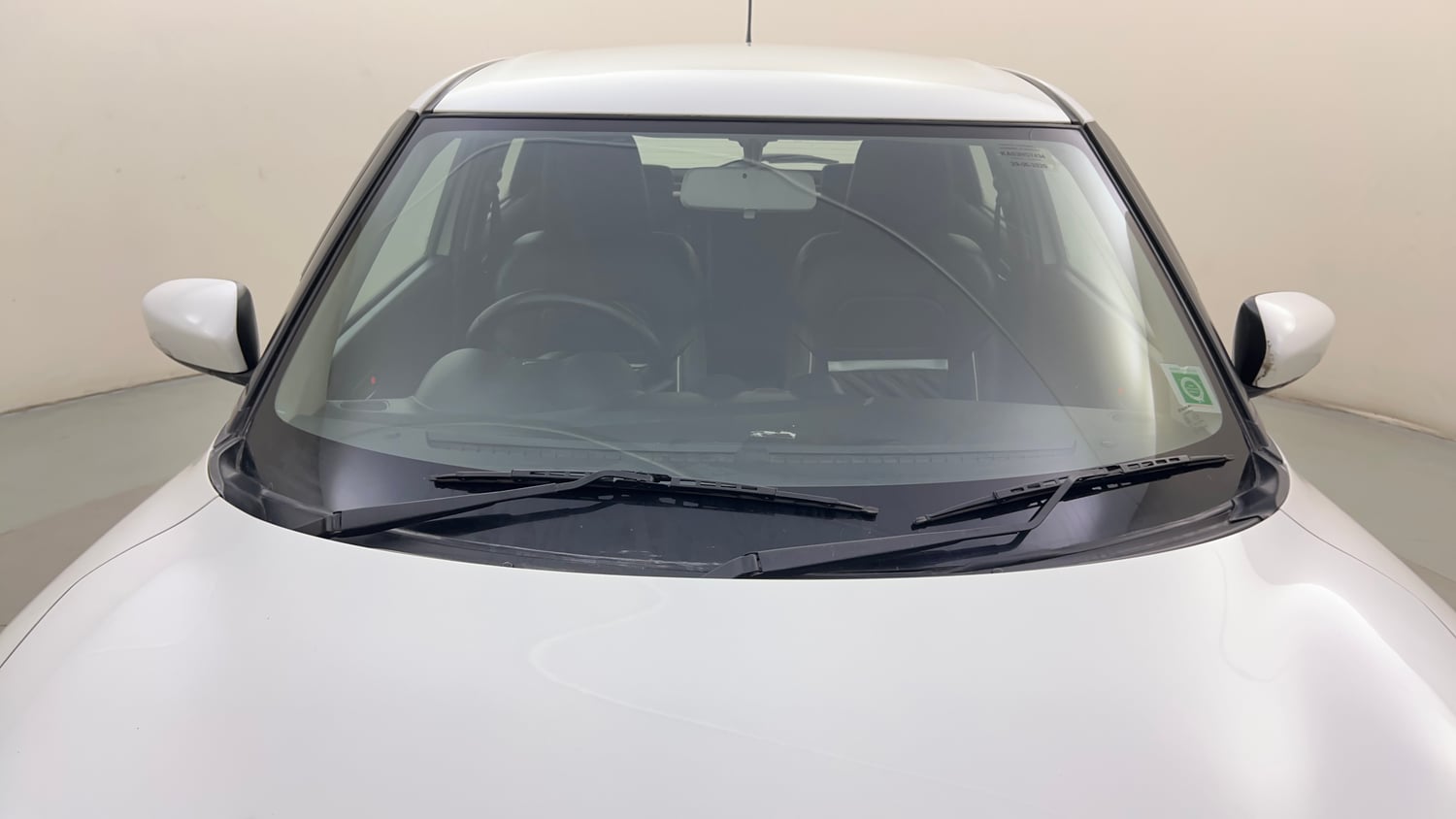 Used 2020 Maruti Suzuki Swift ZXi Plus Petrol Manual exterior FRONT WINDSHIELD VIEW