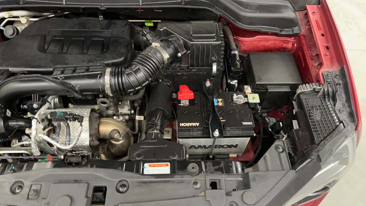 Used 2024 Mahindra XUV 3XO AX7 1.2 Petrol AT Petrol Automatic engine ENGINE LEFT SIDE VIEW