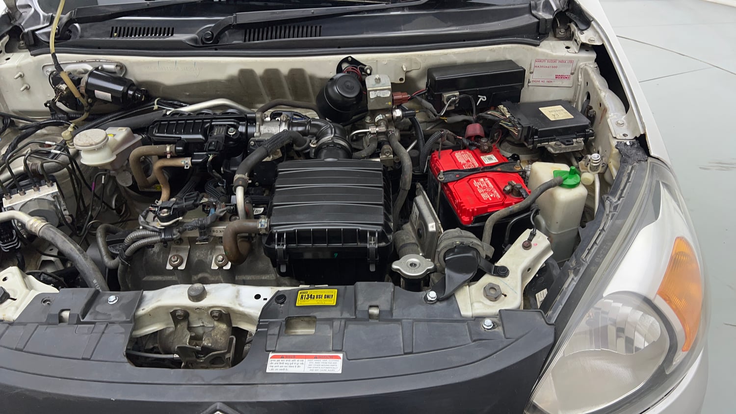 Used 2023 Maruti Suzuki Alto 800 LXi (O) CNG Cng Manual engine ENGINE LEFT SIDE VIEW