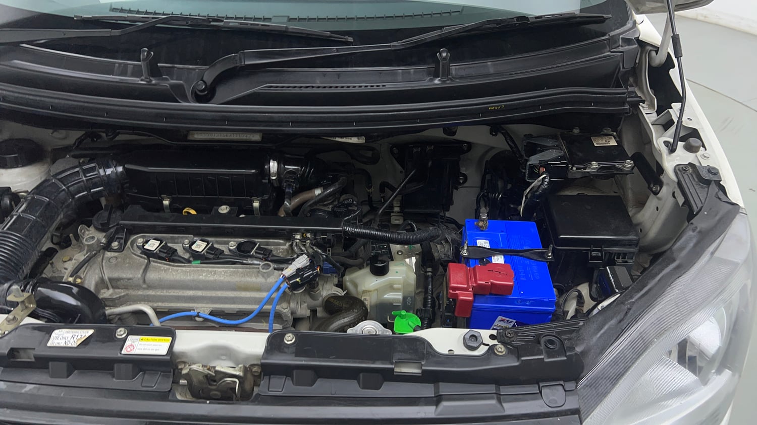 Used 2020 Maruti Suzuki Wagon R 1.0 VXi 1.0 AMT Petrol Automatic engine ENGINE LEFT SIDE VIEW