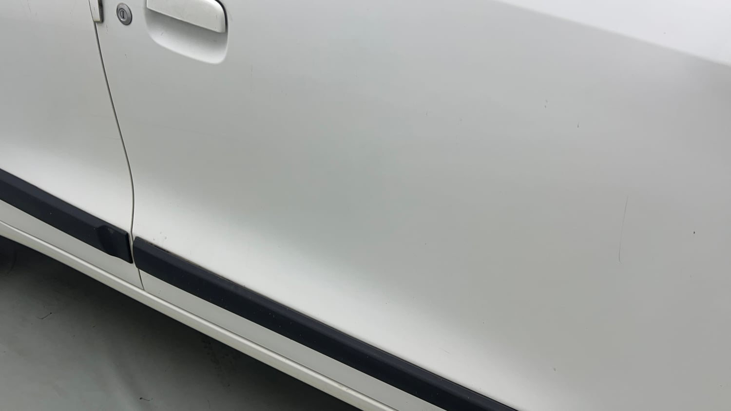Used 2020 Maruti Suzuki Wagon R 1.0 VXi 1.0 AMT Petrol Automatic dents MINOR SCRATCH