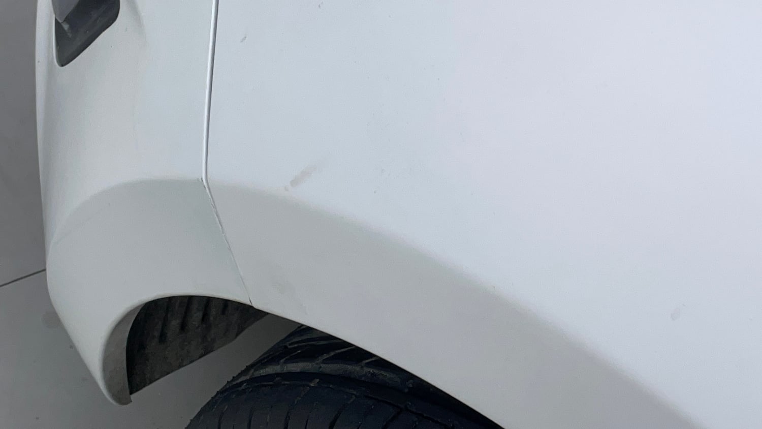 Used 2013 Hyundai i20 Magna (O) 1.2 Petrol Manual dents MINOR SCRATCH
