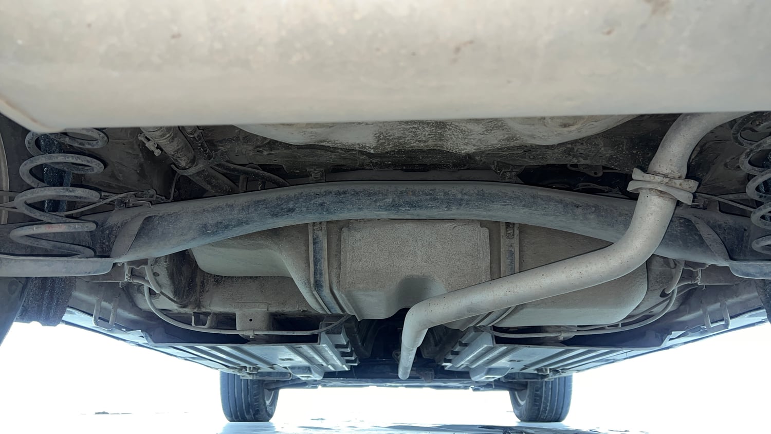 Used 2018 maruti-suzuki Vitara Brezza ZDi AGS Diesel Automatic extra REAR UNDERBODY VIEW (TAKEN FROM REAR)