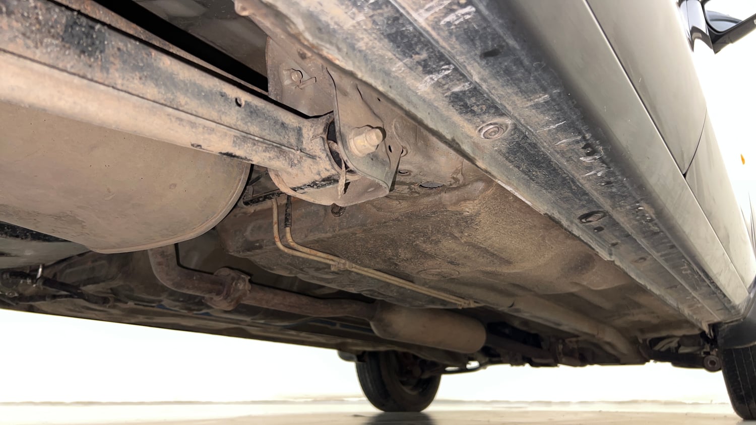 Used 2016 Maruti Suzuki Alto K10 VXi AMT Petrol Automatic extra REAR RIGHT UNDERBODY VIEW