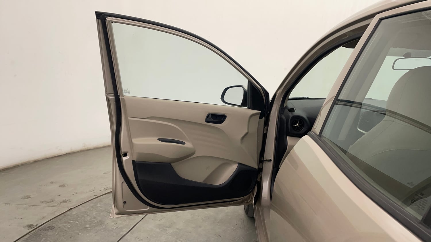 Used 2022 Hyundai Santro Sportz Petrol Manual interior LEFT FRONT DOOR OPEN VIEW