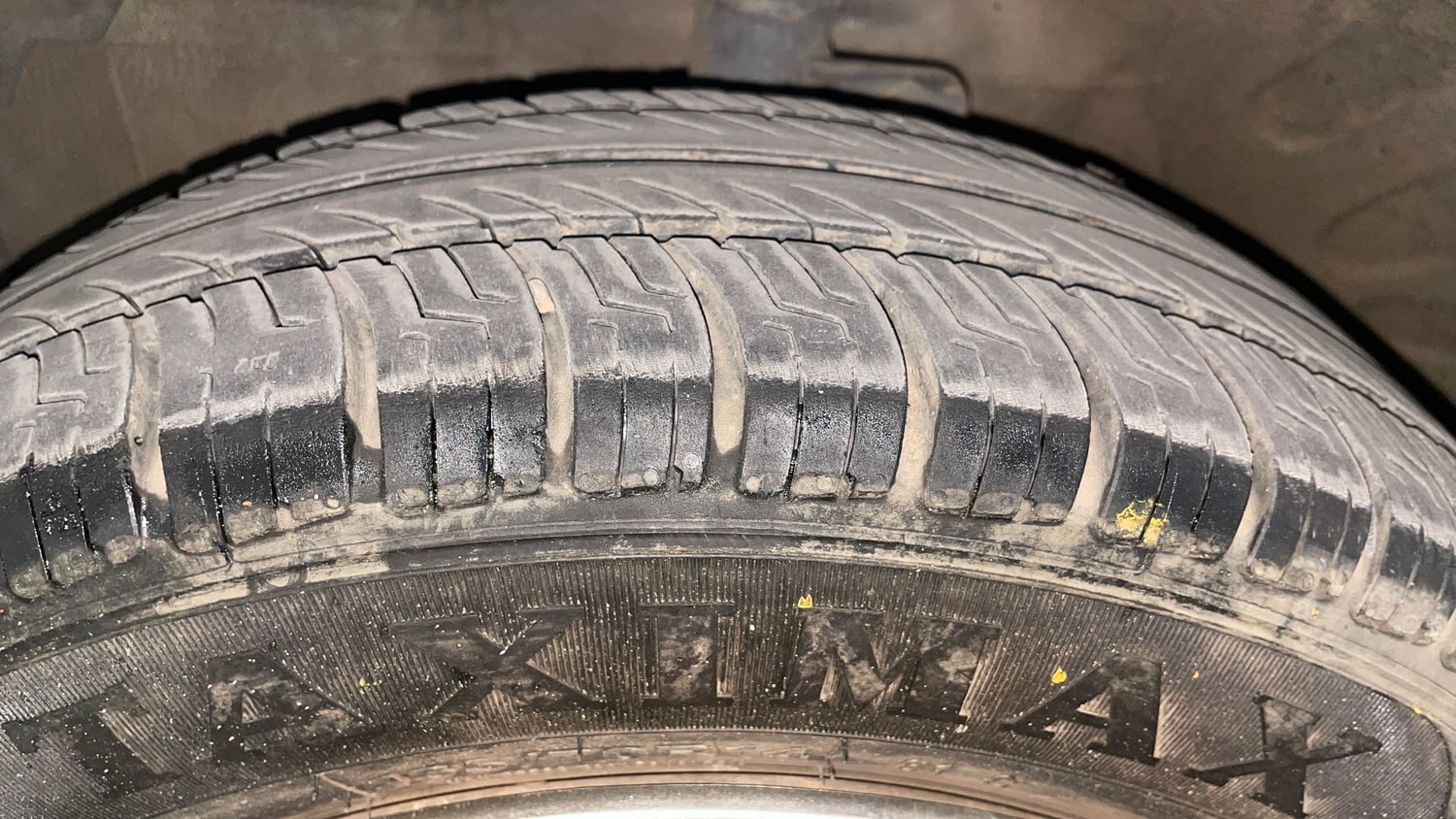 Used 2017 Maruti Suzuki Celerio ZXi Petrol Manual tyres LEFT FRONT TYRE TREAD VIEW