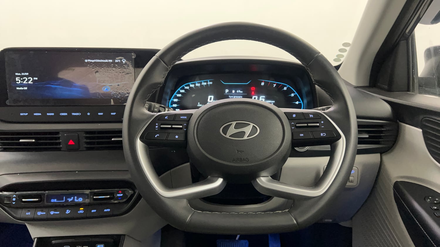 Used 2025 Hyundai New i20 Asta (O) 1.2 IVT Petrol Automatic interior STEERING VIEW