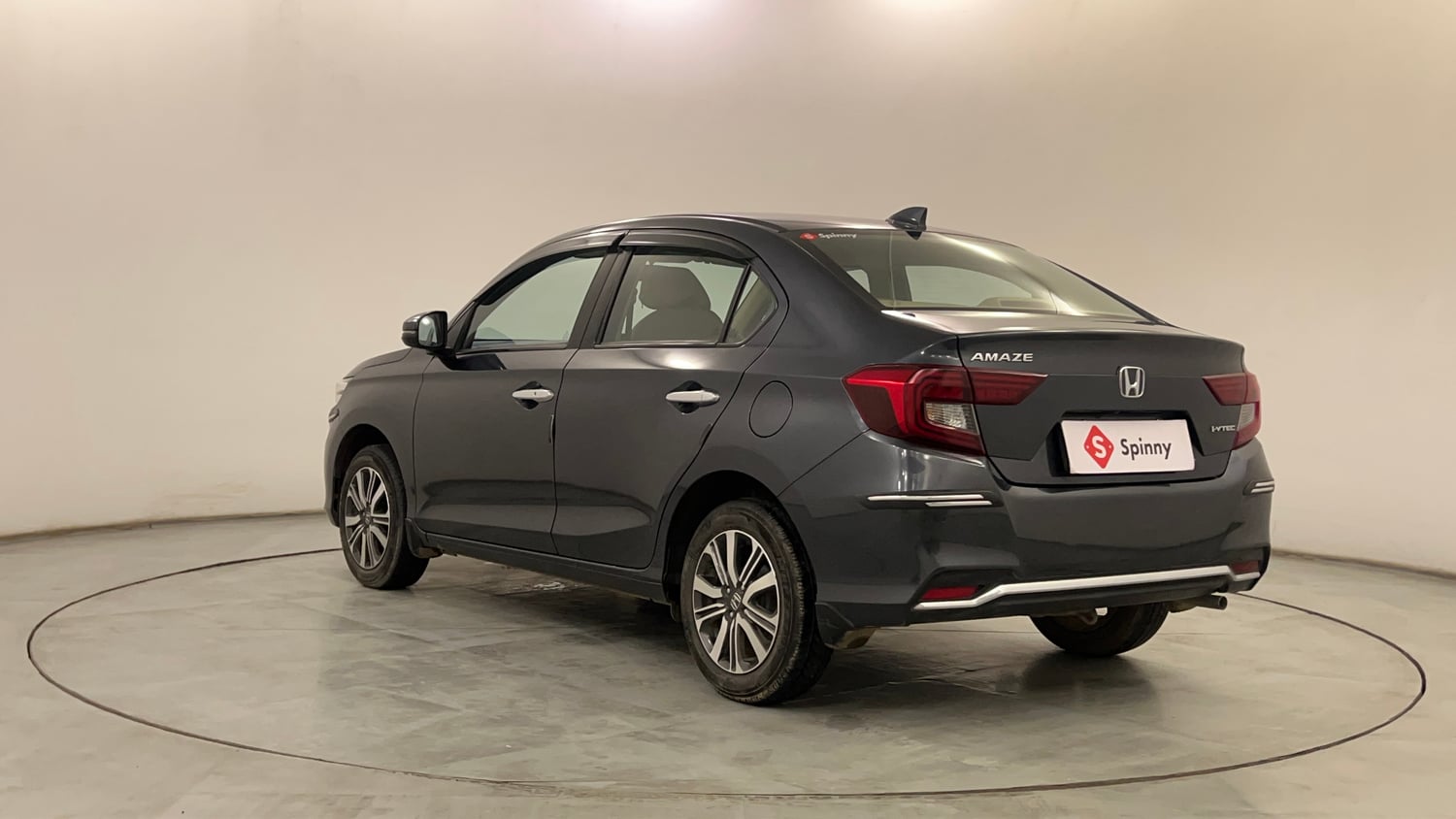 Used 2023 Honda Amaze VX MT 1.2 Petrol Petrol Manual exterior LEFT REAR CORNER VIEW