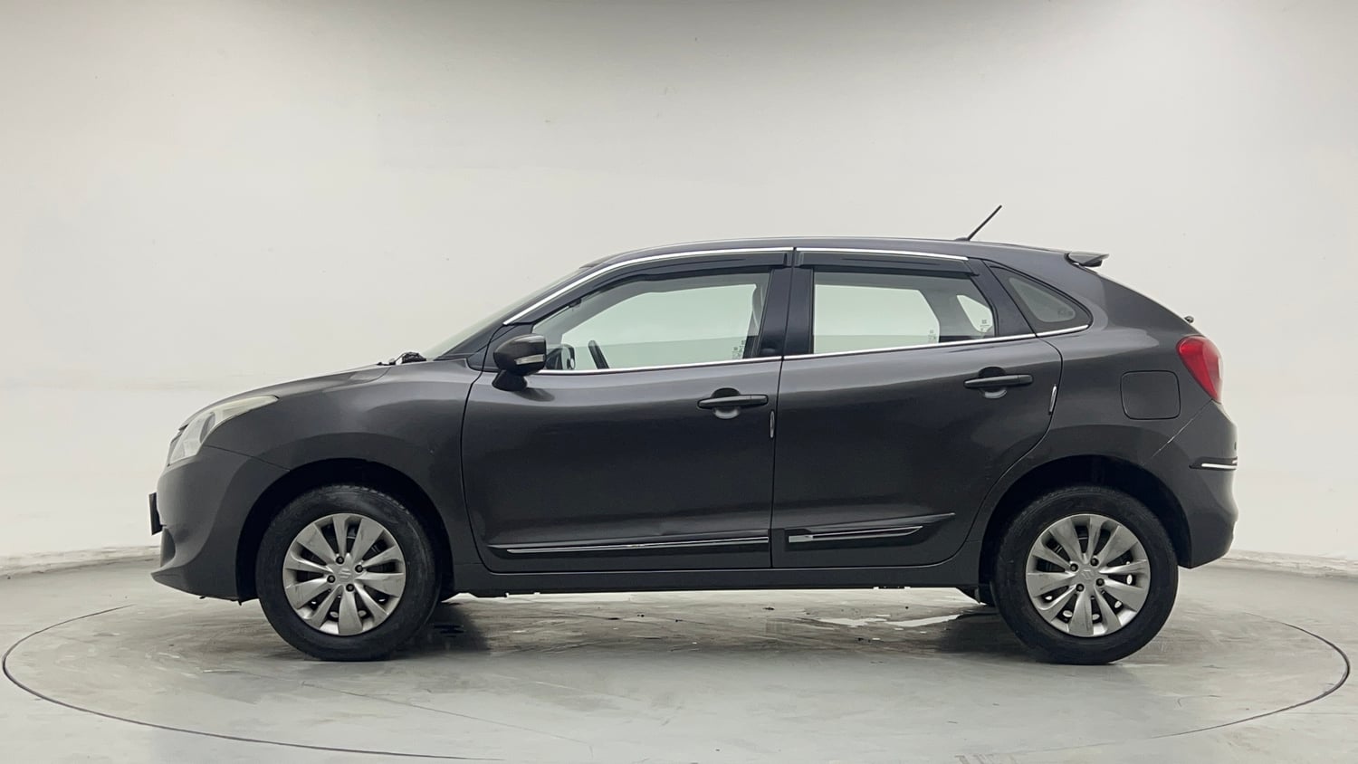 Used 2018 Maruti Suzuki Baleno Delta 1.2 Petrol Manual exterior LEFT SIDE VIEW
