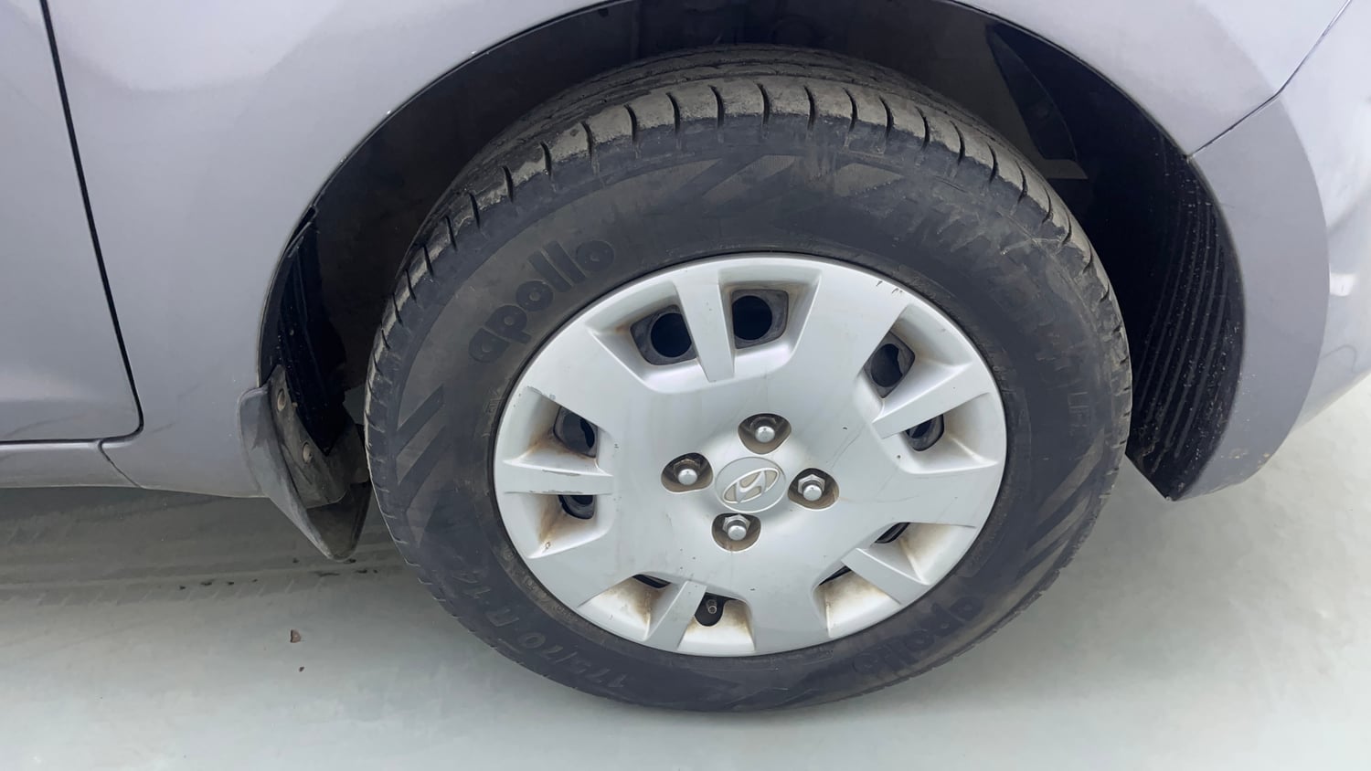 Used 2014 Hyundai i20 Magna 1.2 Petrol Manual tyres RIGHT FRONT TYRE RIM VIEW