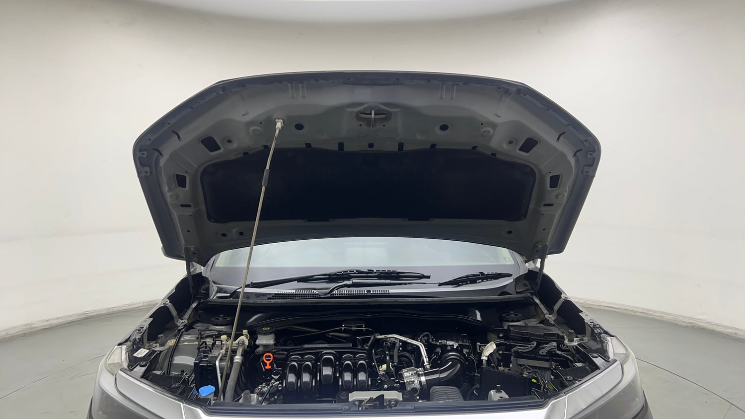 Used 2023 Honda Elevate VX MT Petrol Manual engine ENGINE & BONNET OPEN FRONT VIEW