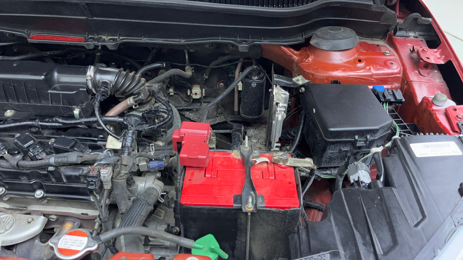 Used 2020 maruti-suzuki Vitara Brezza VXi Petrol Manual engine ENGINE LEFT SIDE VIEW