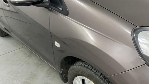 Used 2015 Honda Amaze 1.2 S i-VTEC Petrol Manual dents MINOR DENT