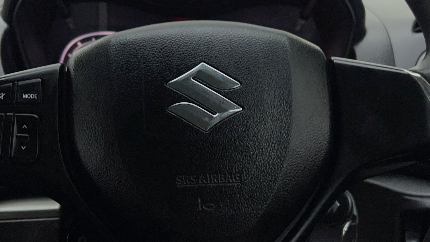 Used 2018 maruti-suzuki Vitara Brezza ZDi AGS Diesel Automatic top_features Airbags