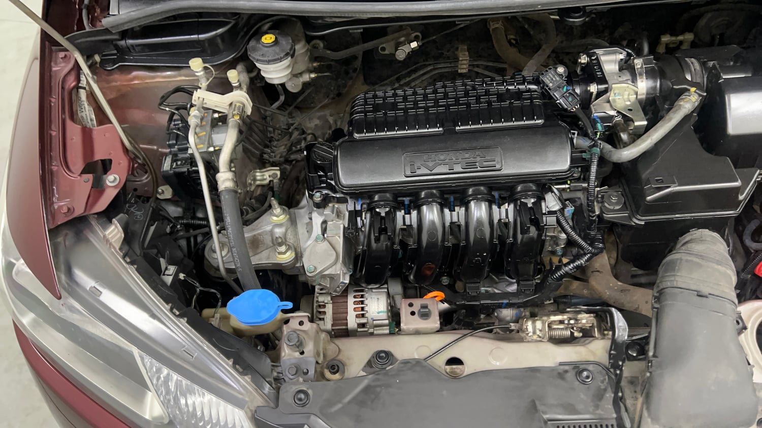 Used 2016 Honda Jazz VX Petrol Petrol Manual engine ENGINE RIGHT SIDE VIEW