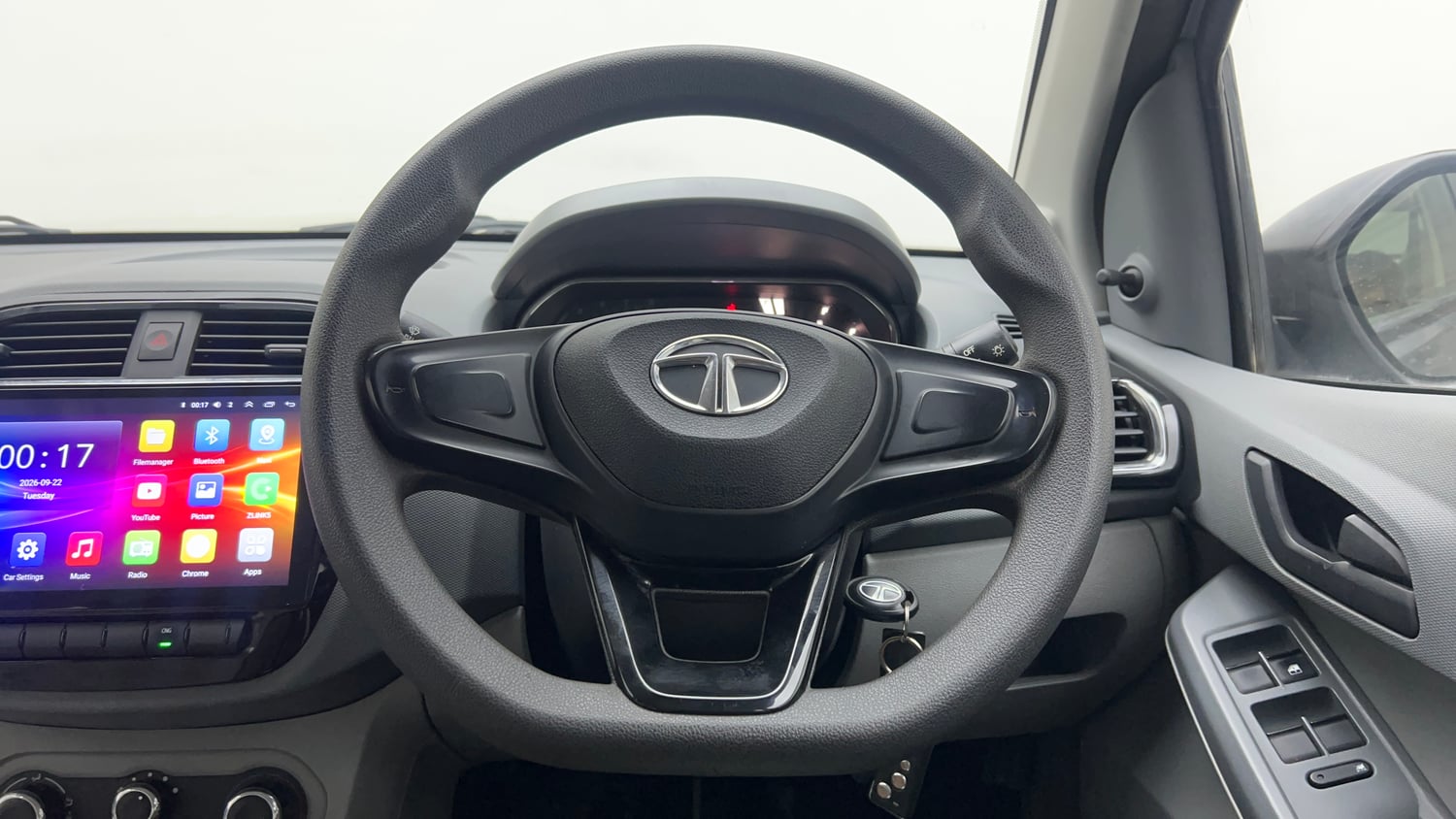Used 2024 Tata Tigor XM iCNG Cng Manual interior STEERING VIEW