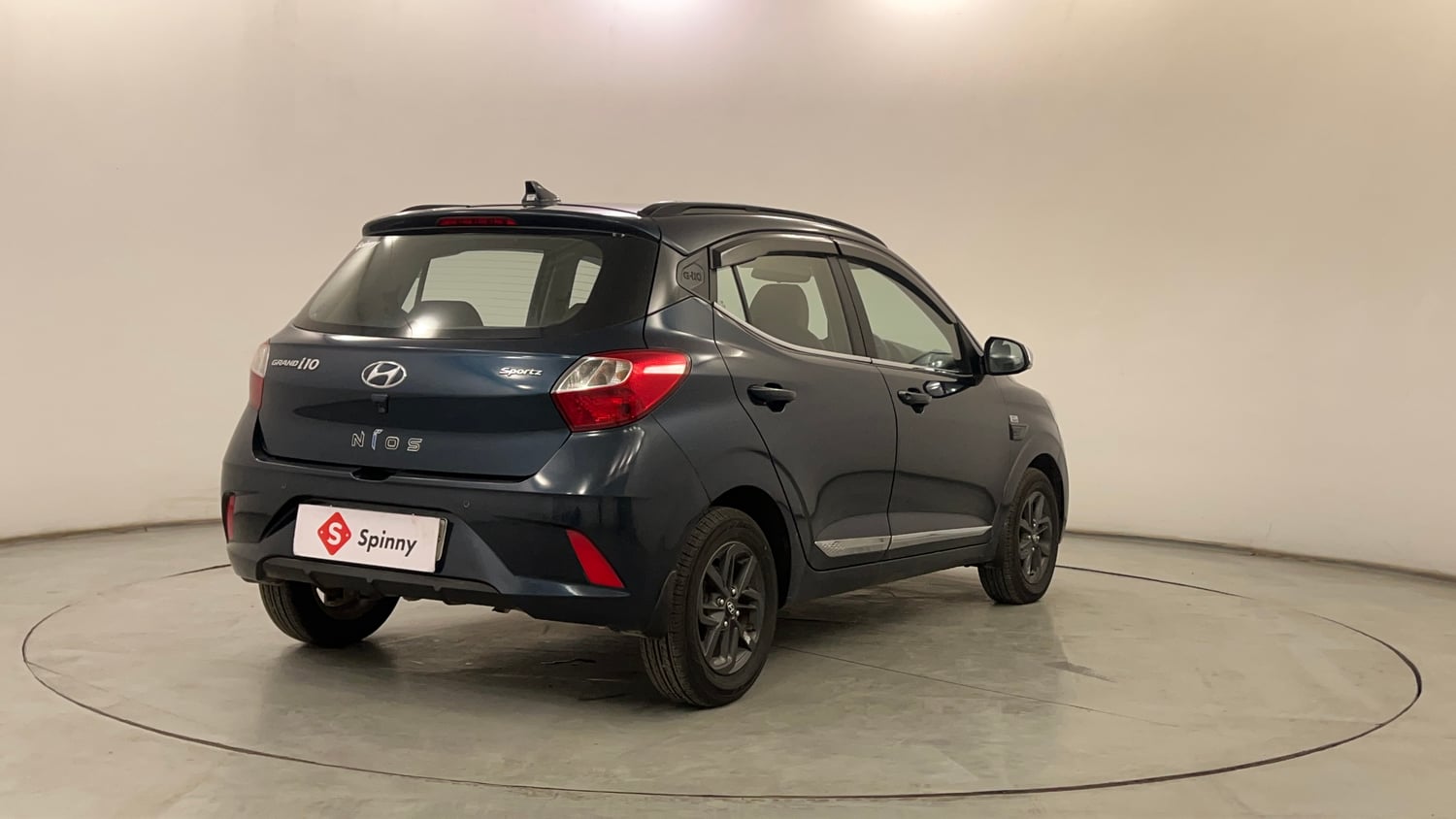 Used 2021 Hyundai Grand i10 Nios Sportz AMT 1.2 Kappa VTVT Petrol Automatic exterior RIGHT REAR CORNER VIEW
