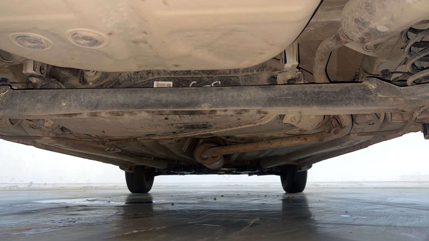 Used 2020 Maruti Suzuki Wagon R 1.0 VXi 1.0 AMT Petrol Automatic extra REAR UNDERBODY VIEW (TAKEN FROM REAR)