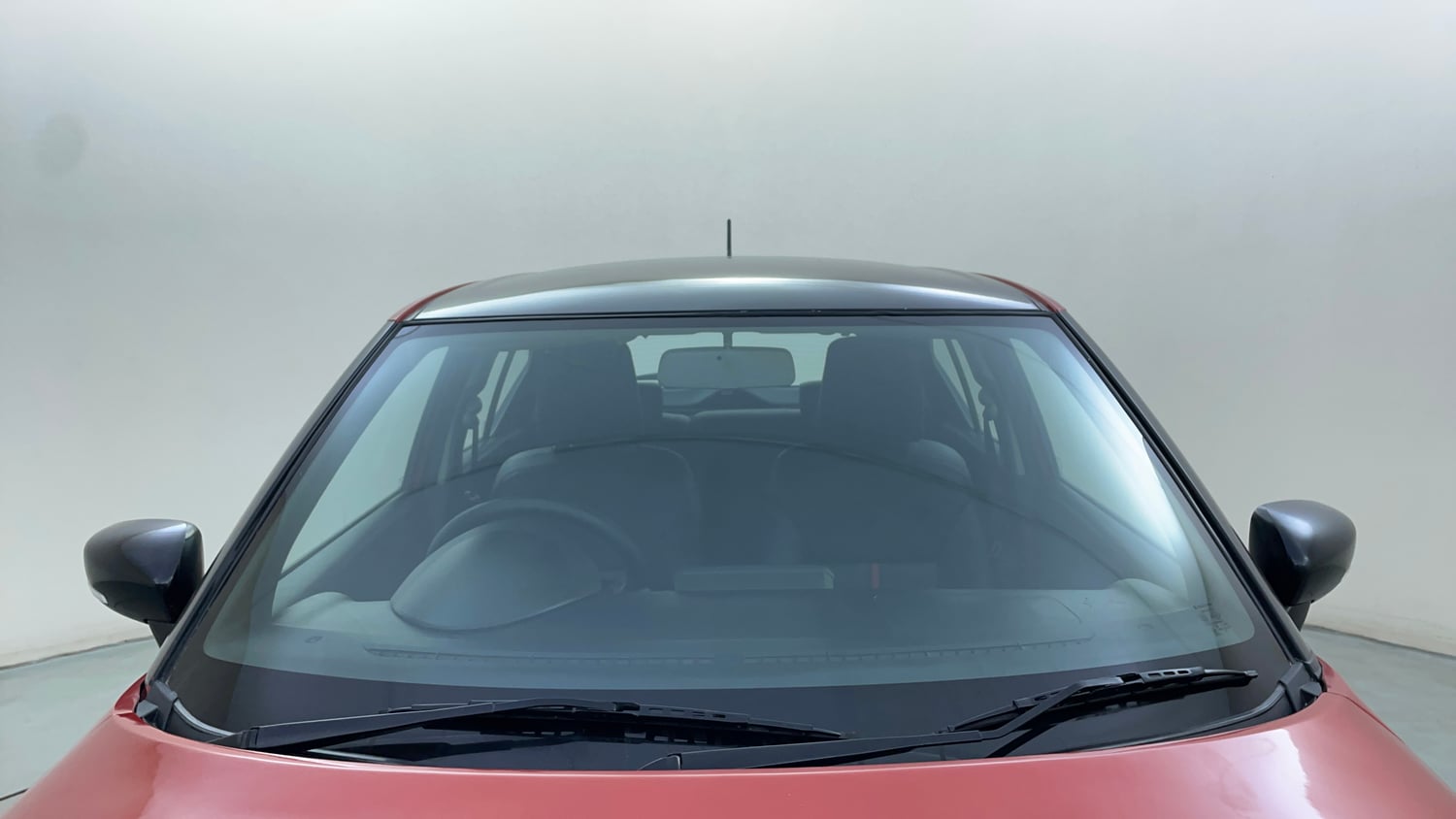 Used 2017 Maruti Suzuki Ignis Zeta 1.2 AMT Petrol Automatic exterior FRONT WINDSHIELD VIEW