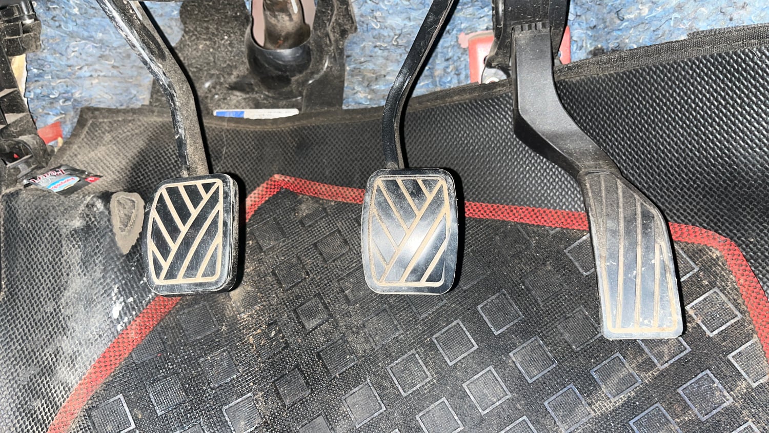 Used 2020 maruti-suzuki Vitara Brezza VXi Petrol Manual interior PEDALS VIEW