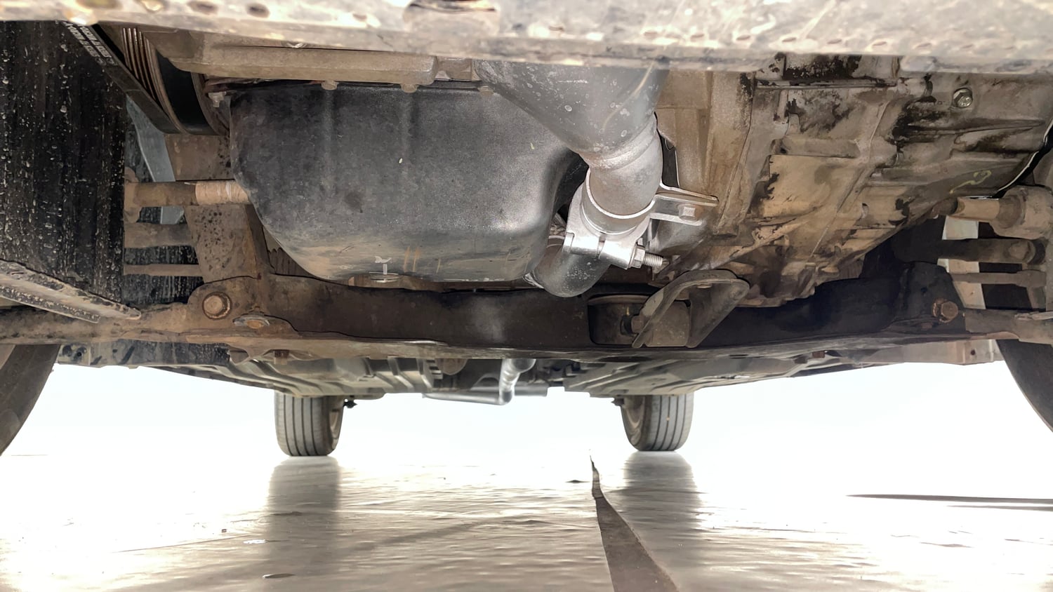 Used 2018 Maruti Suzuki S-Cross Alpha 1.3 Diesel Manual extra FRONT LEFT UNDERBODY VIEW