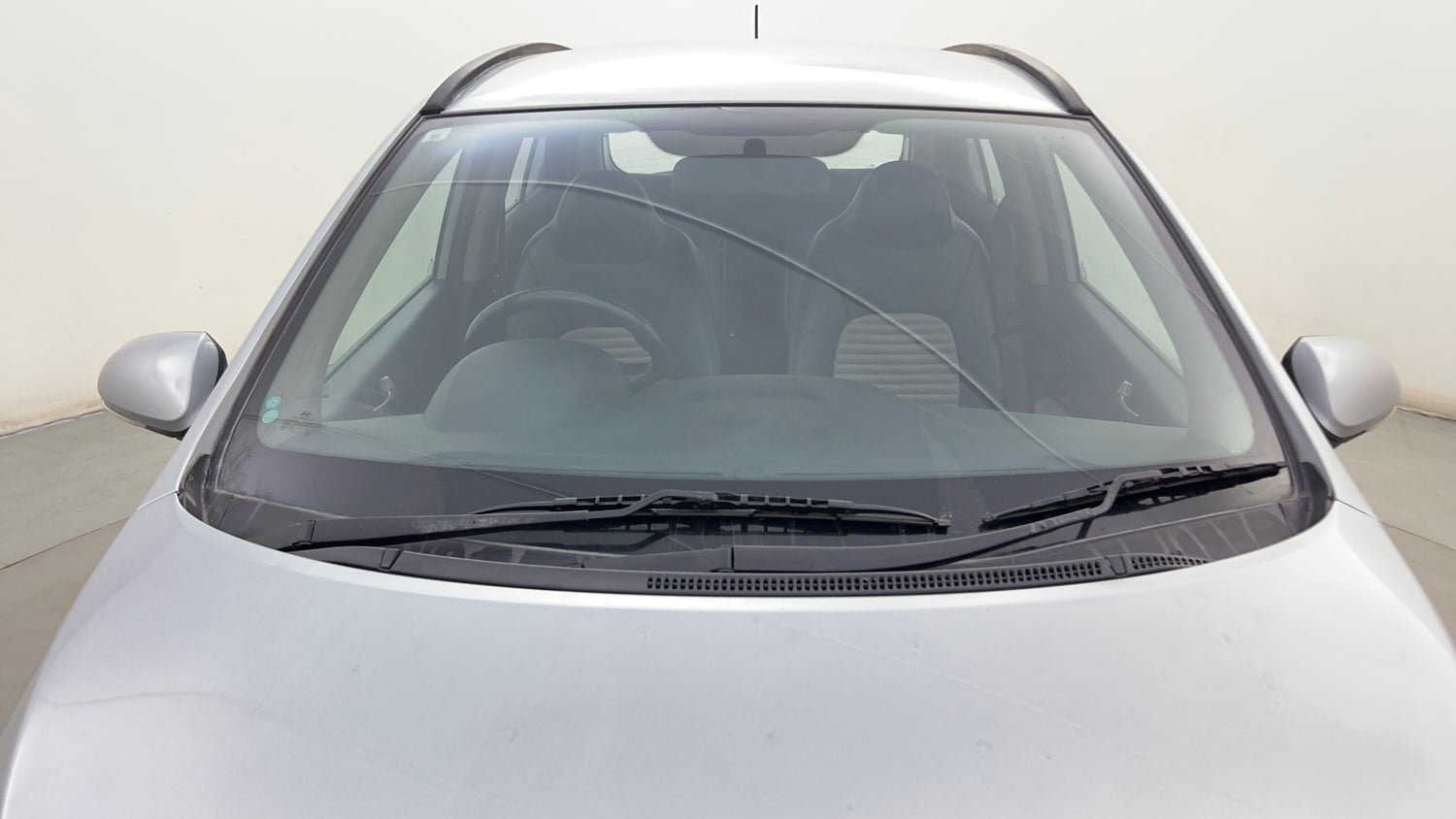 Used 2019 Hyundai Grand i10 Asta 1.2 Kappa VTVT Petrol Manual exterior FRONT WINDSHIELD VIEW